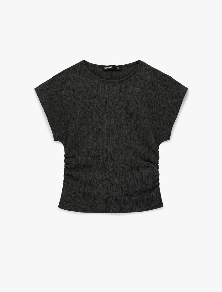  Bürümcük Kumaş Slim Fit Kısa Kollu Bisiklet Yaka Drapeli Dokulu Tişört