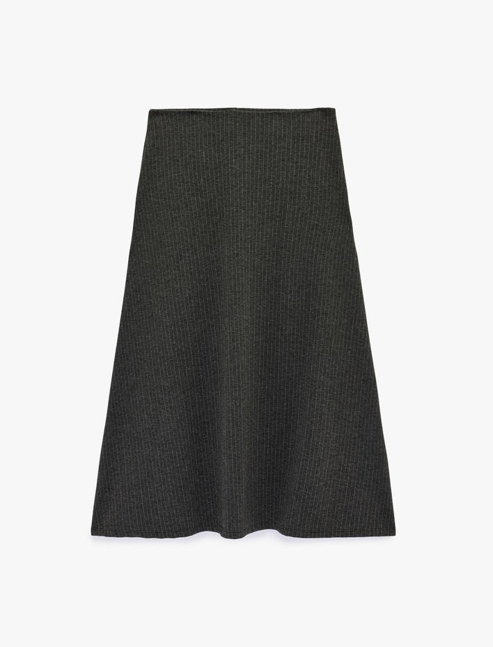  A Kesim Metalik İplik Detaylı Parıltılı Midi Etek