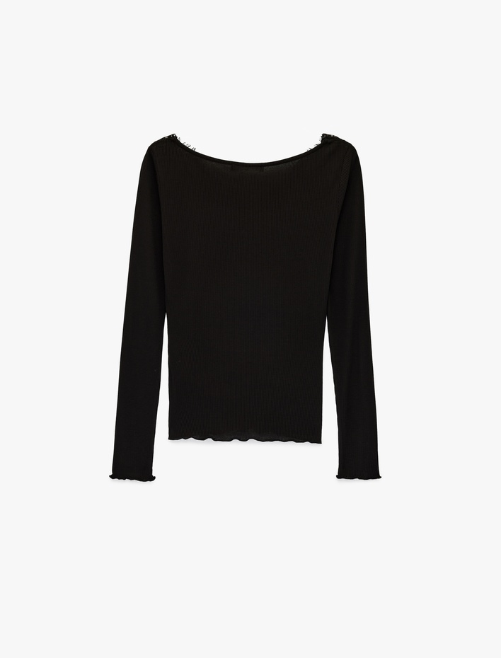  Viskon Slim Fit Uzun Kollu Dantel Detaylı V Yaka Tişört