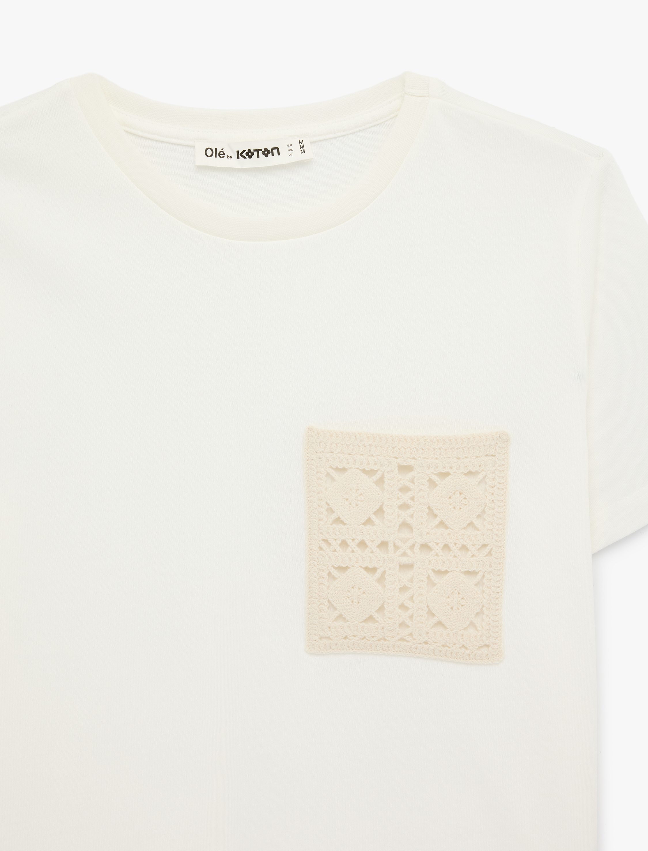   Nakışlı Cep Detaylı Kısa Kollu Bisiklet Yaka Pamuklu Tişört