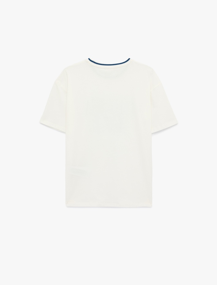  Pamuklu Bisiklet Yaka Biyeli Kısa Kollu Baskılı Tişört