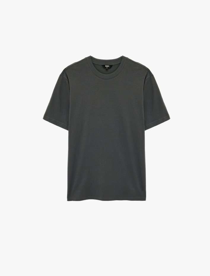  Regular Fit Bisiklet Yaka Pamuklu Basic Kısa Kollu Tişört