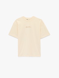 Pamuklu Kısa Kollu Bisiklet Yaka Arkası Ayçiçek Baskılı Oversize Tişört