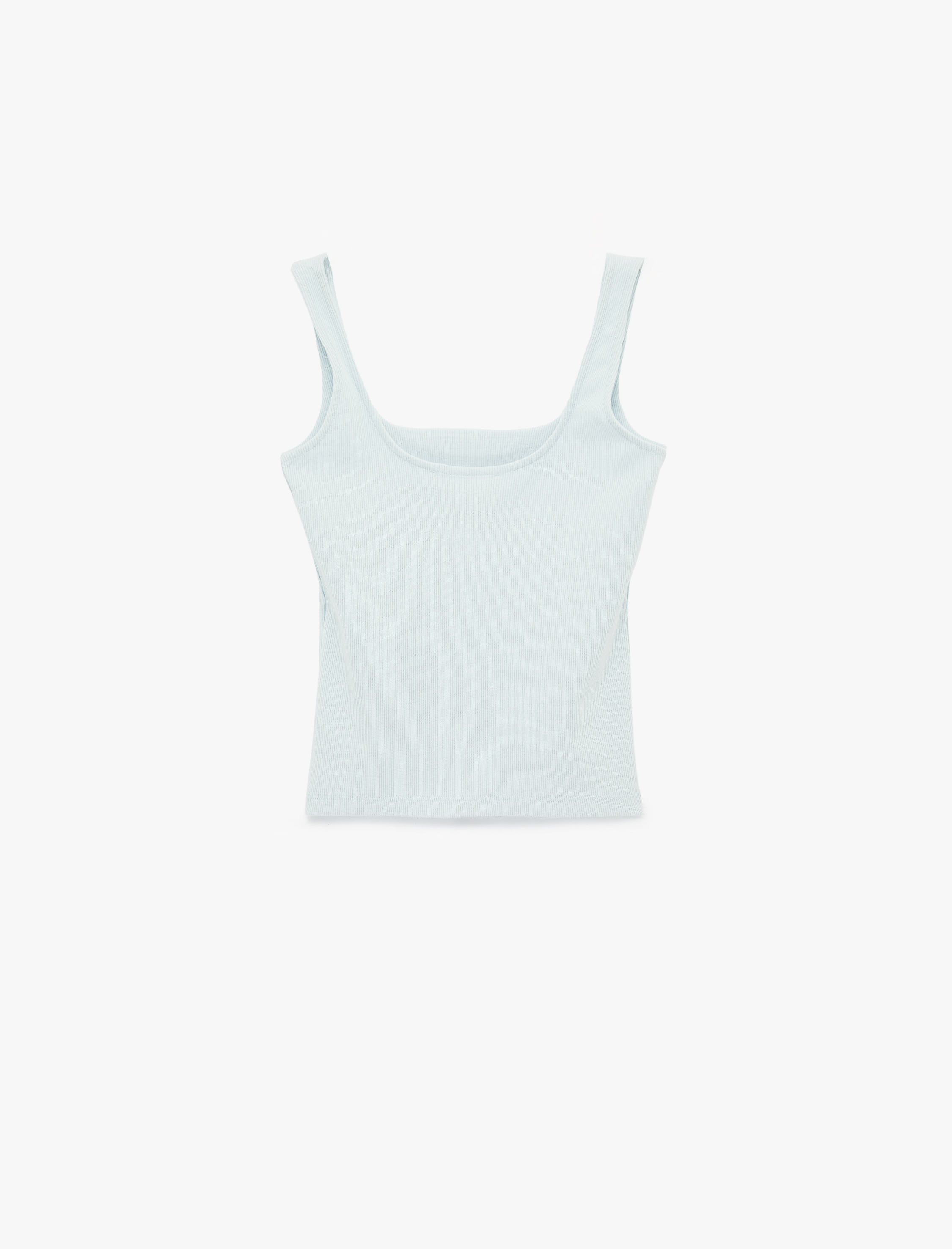   Pamuklu Kare Yaka Fiyonklu Kalın Askılı Bluz