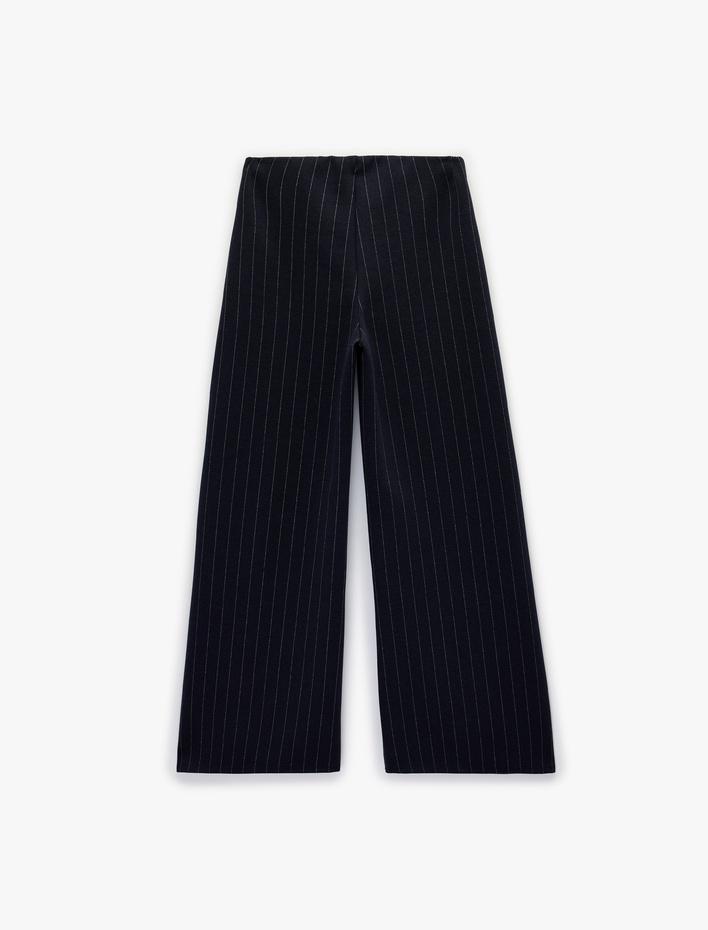  Uzun Geniş Paça Çizgili Kumaş Pantolon