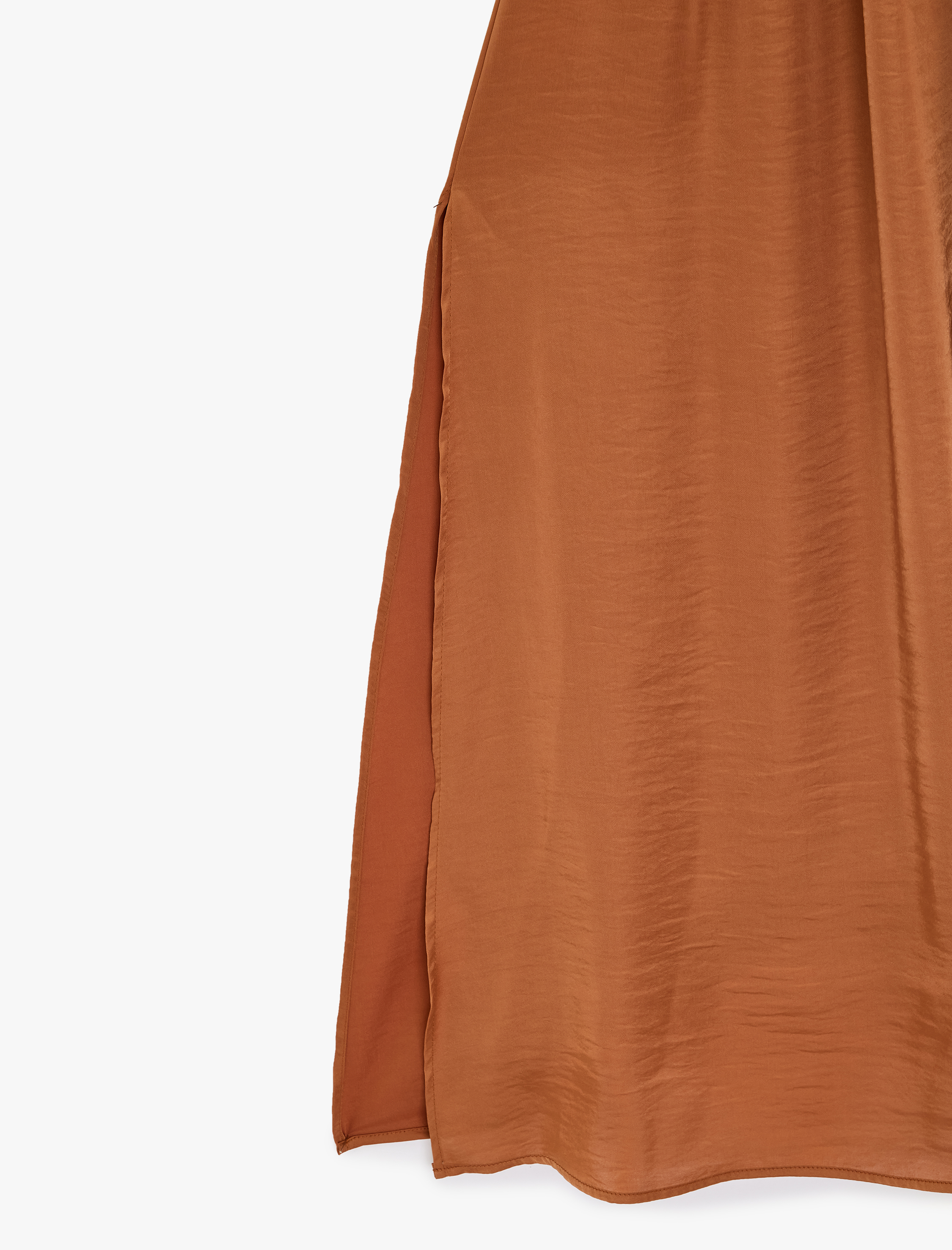   Kolsuz Yuvarlak Bağlamalı Yaka Büzgülü Midi Boy Saten Elbise