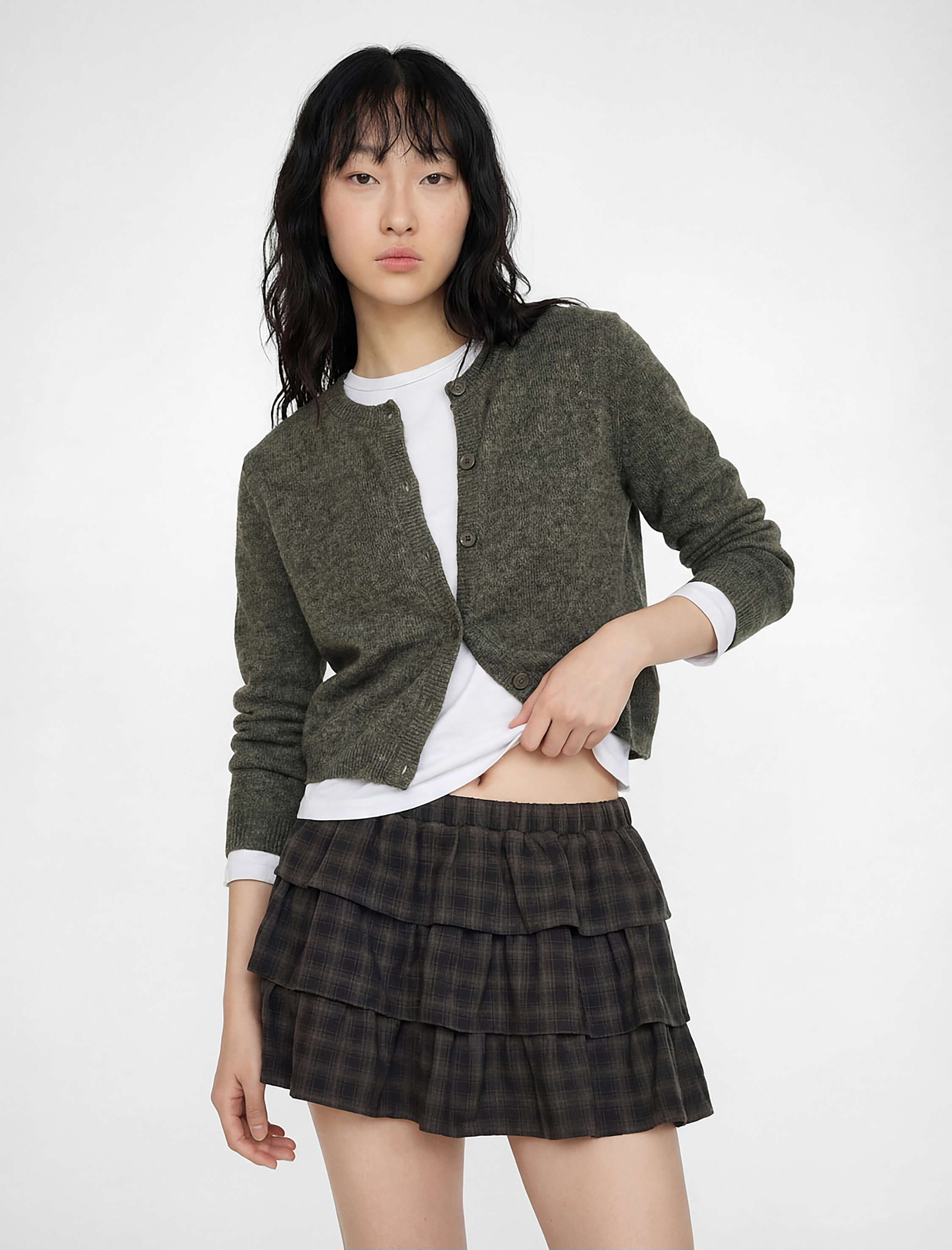   Bisiklet Yaka Düğme Detaylı Basic Triko Hırka