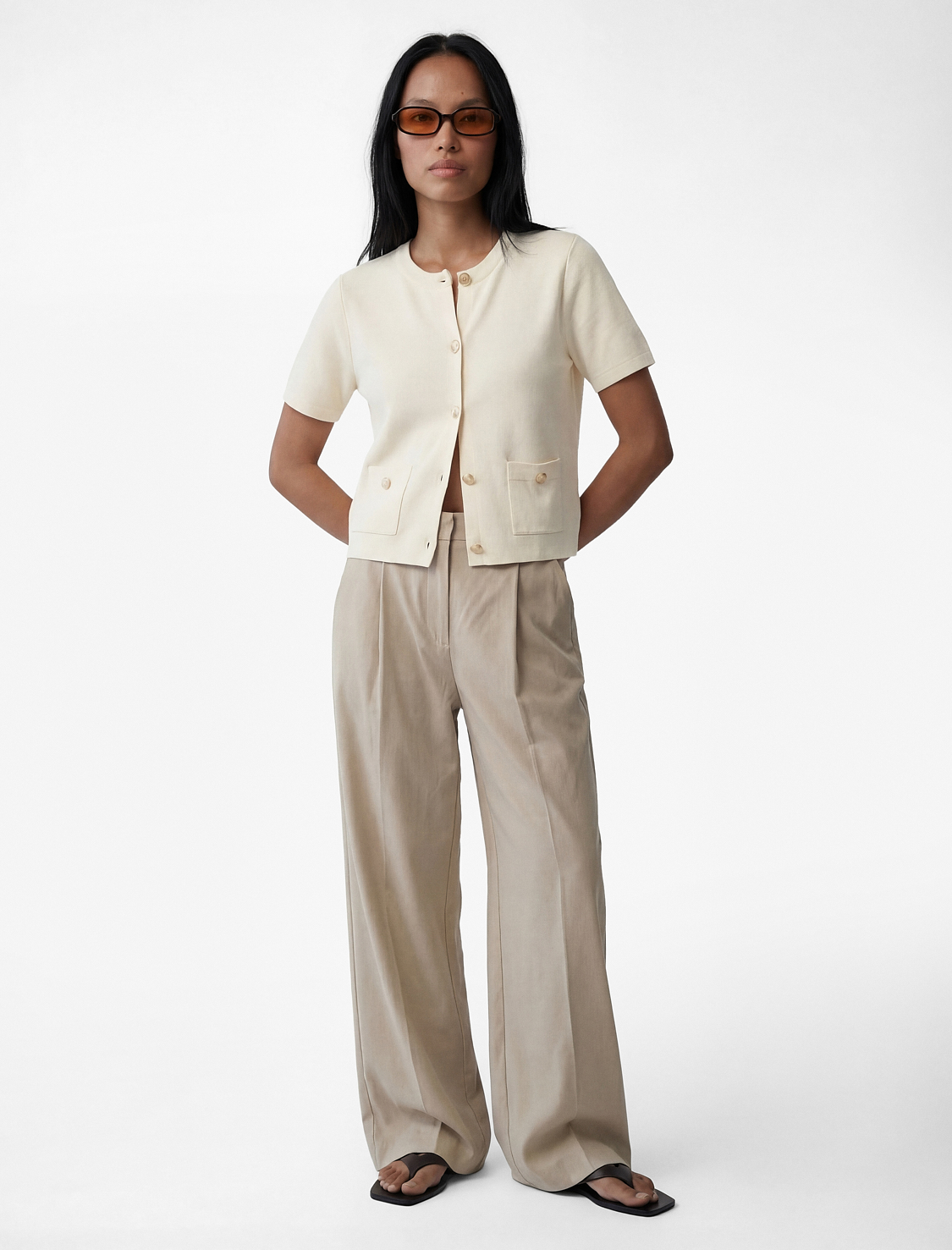   Kısa Kollu Bisiklet Yaka Cepli Triko Hırka