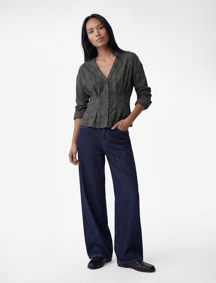  Pens Detaylı Uzun Kollu V Yaka Düğmeli Ekose Gömlek