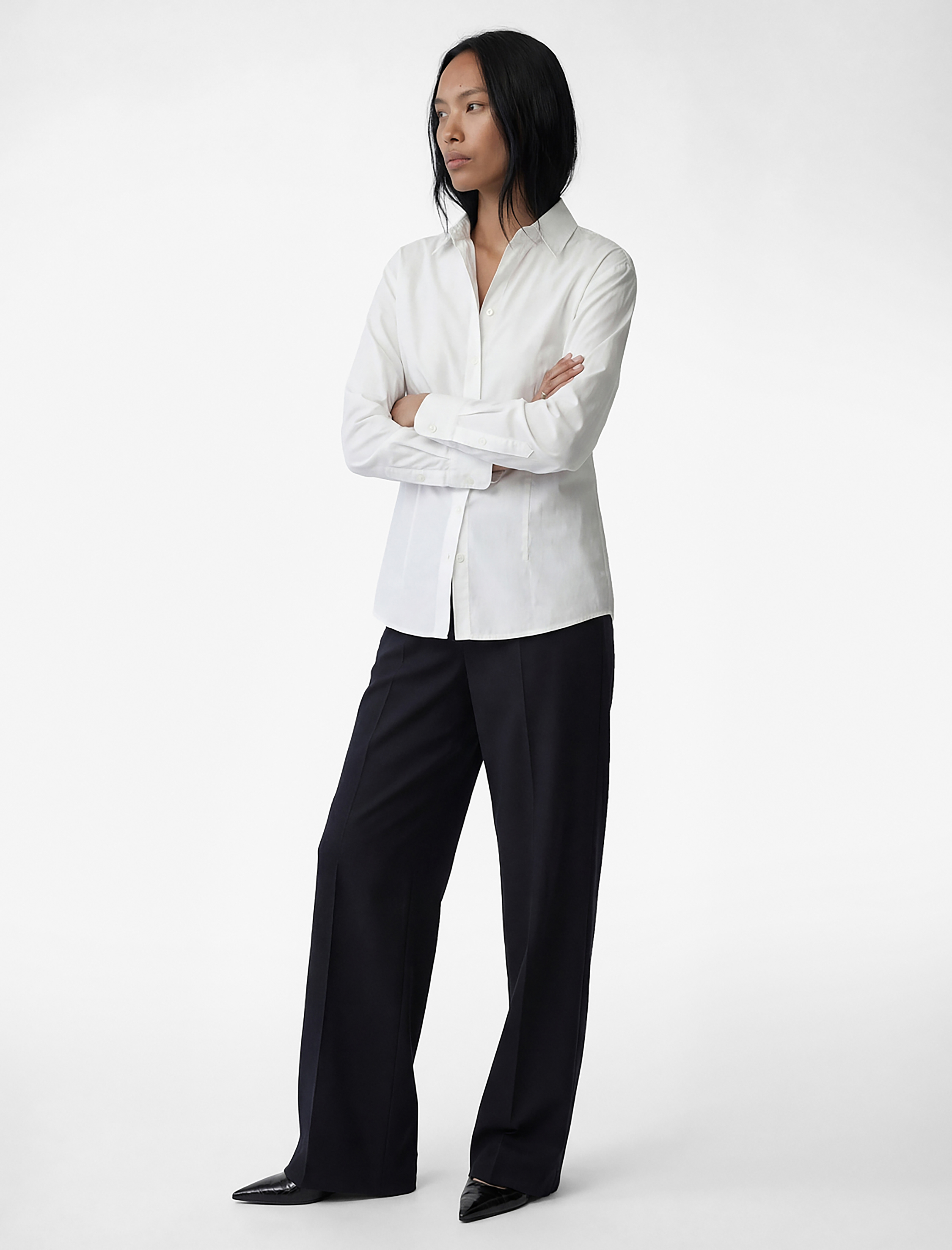   Regular Fit Uzun Kollu Düğmeli Klasik Yaka Gömlek