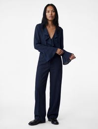 Uzun Kollu V Yaka Fırfır Detaylı Şifon Bluz