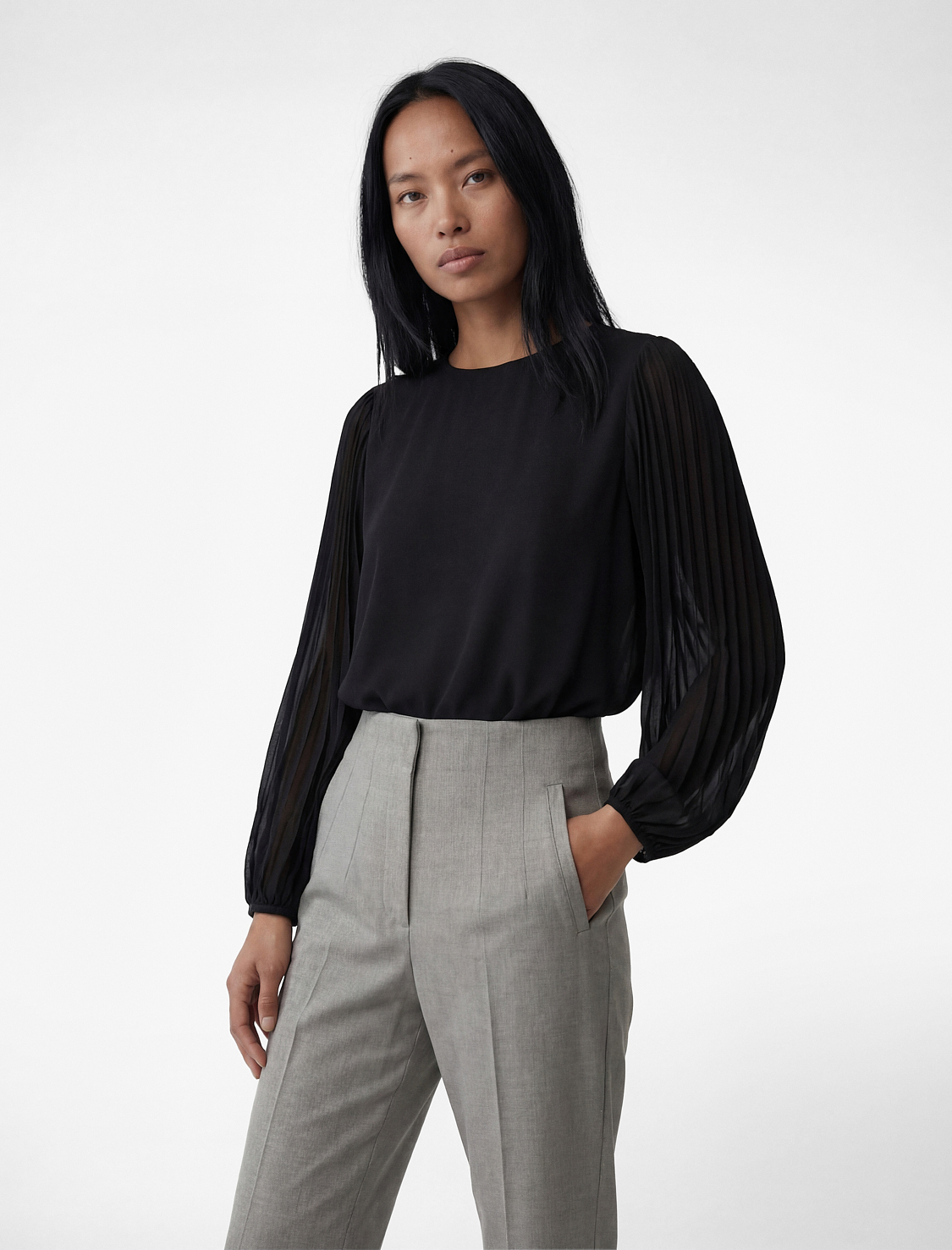   Uzun Kollu Bisiklet Yaka Pileli Bluz