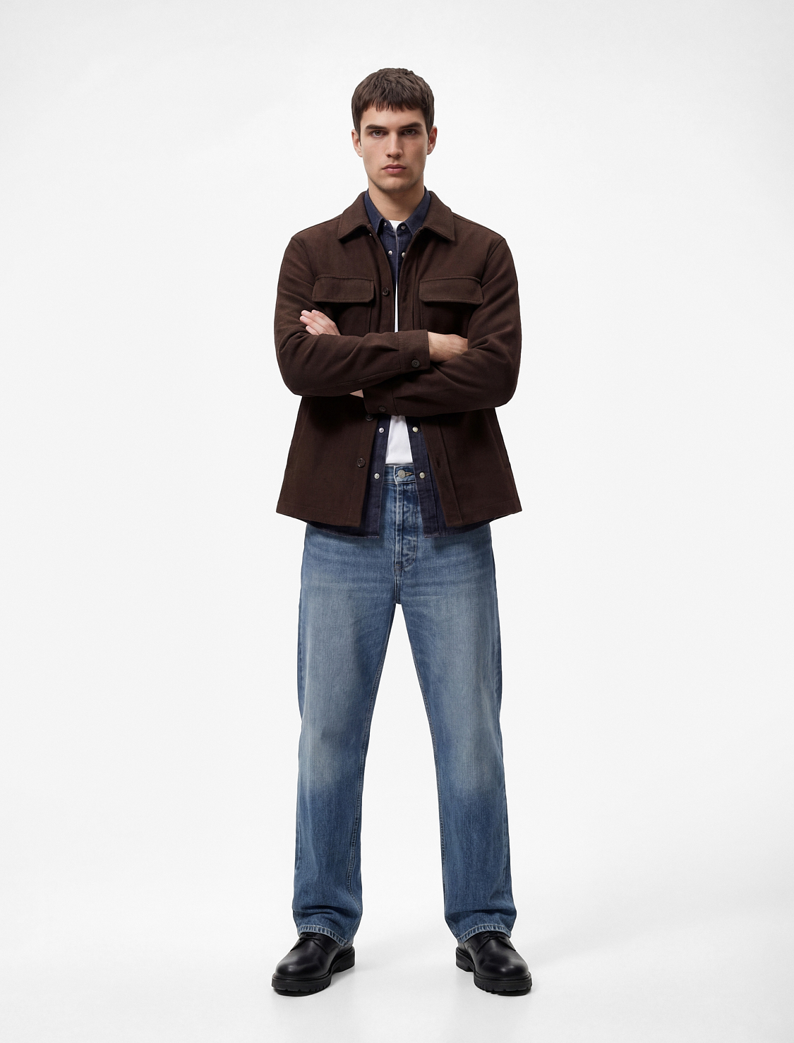   Regular Fit Cepli Klasik Yaka Uzun Kollu Kaşe Gömlek