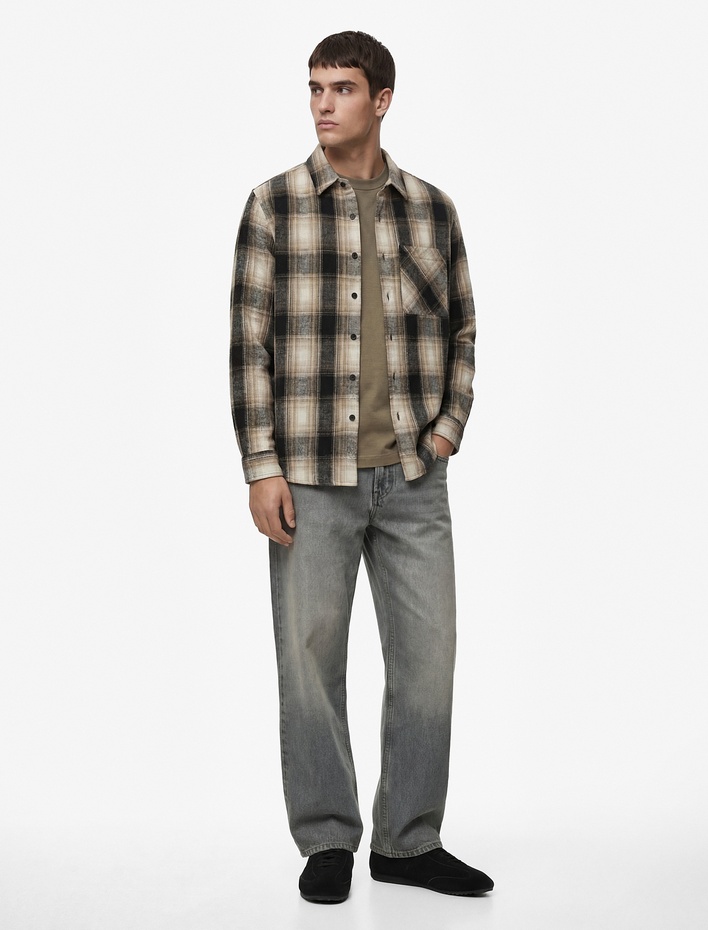  Regular Fit Klasik Yaka Cepli Uzun Kollu Oduncu Gömleği