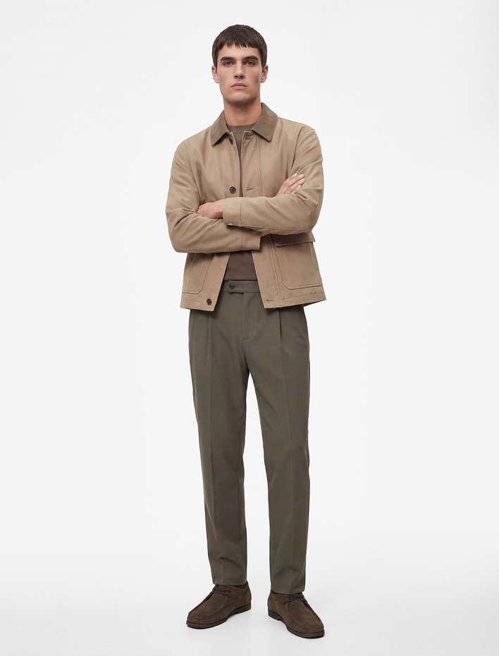  Rahat Kalıp Viskon Karışımlı Cepli Pileli Düğmeli Kumaş Pantolon