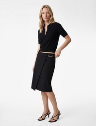 Metal Aksesuarlı Asimetrik Kruvaze Midi Etek