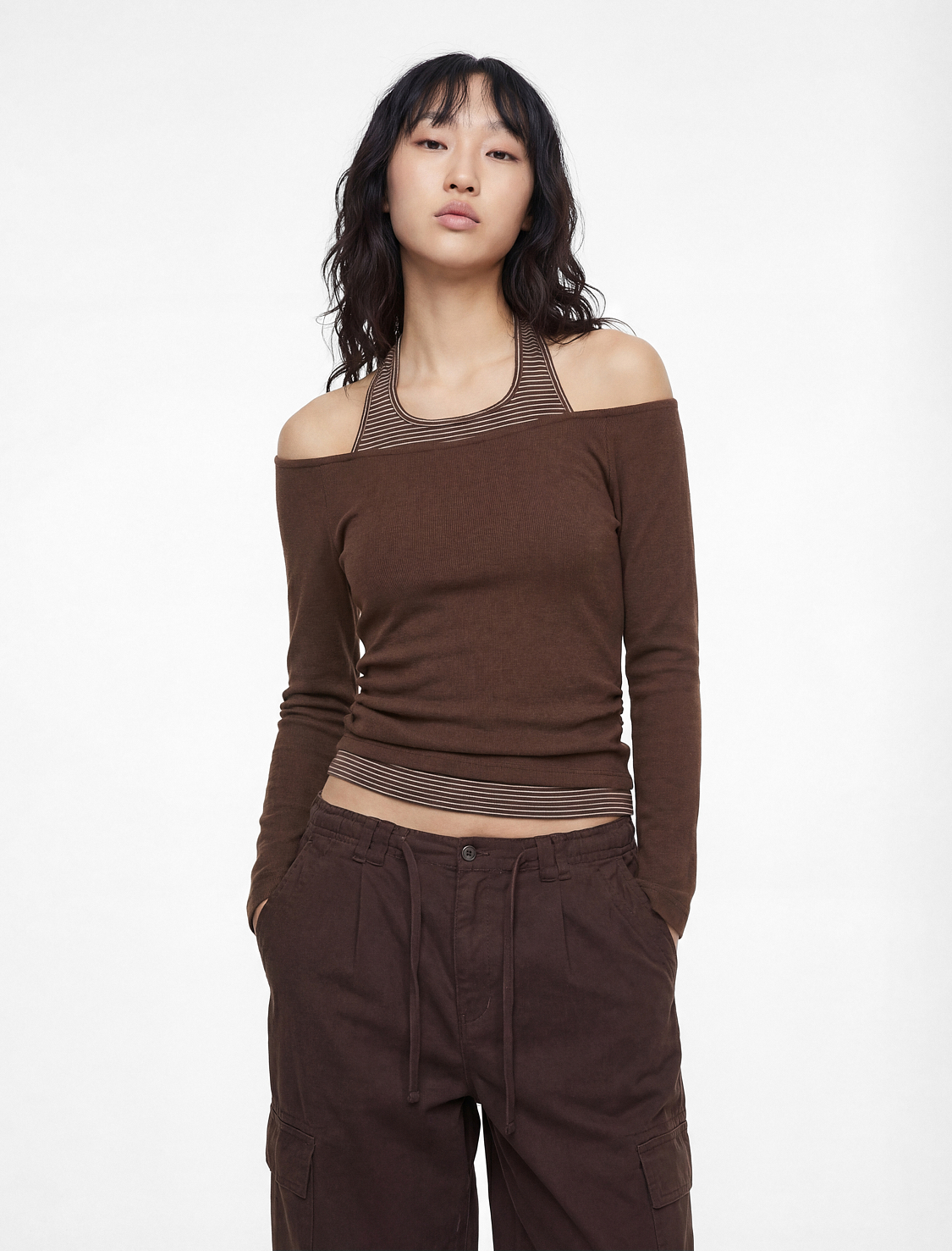   Viskon Karışımlı Slim Fit Uzun Kollu Halter Yaka Tişört