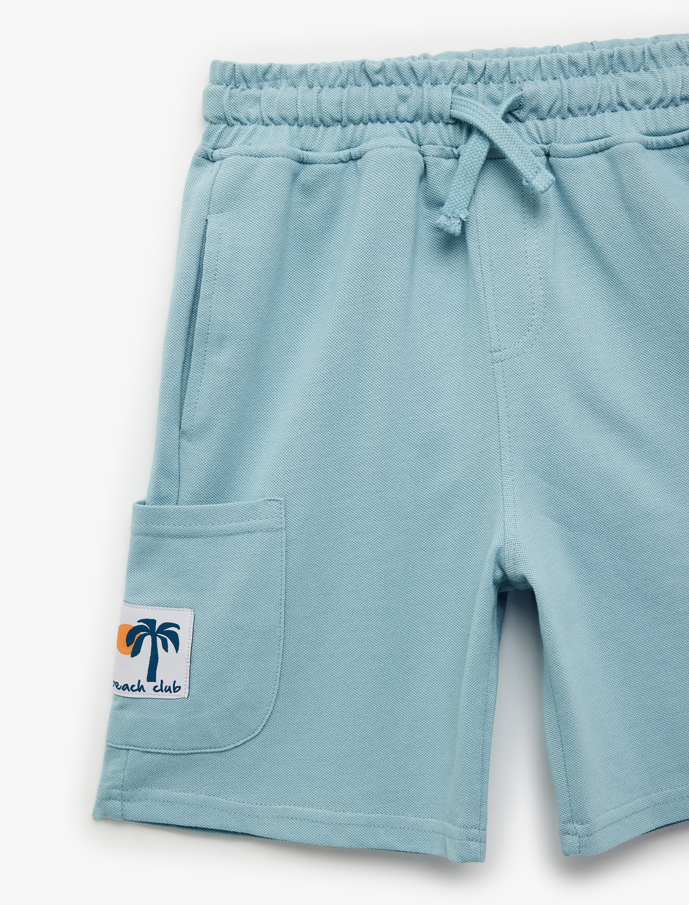  Erkek Çocuk Beli Bağcıklı Etiket Detaylı Bermuda Kargo Cepli Şort