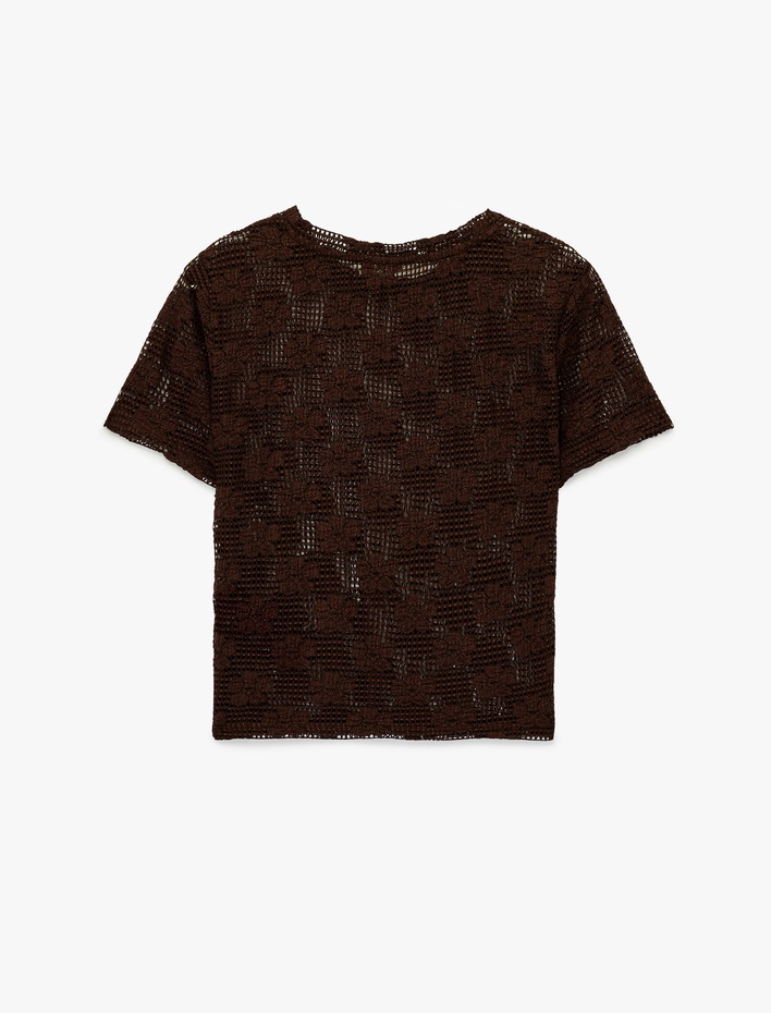  Slim Fit Kısa Kollu Bisiklet Yaka Çiçekli Kroşe Crop Tişört