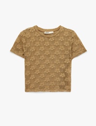 Slim Fit Kısa Kollu Bisiklet Yaka Çiçekli Kroşe Tişört