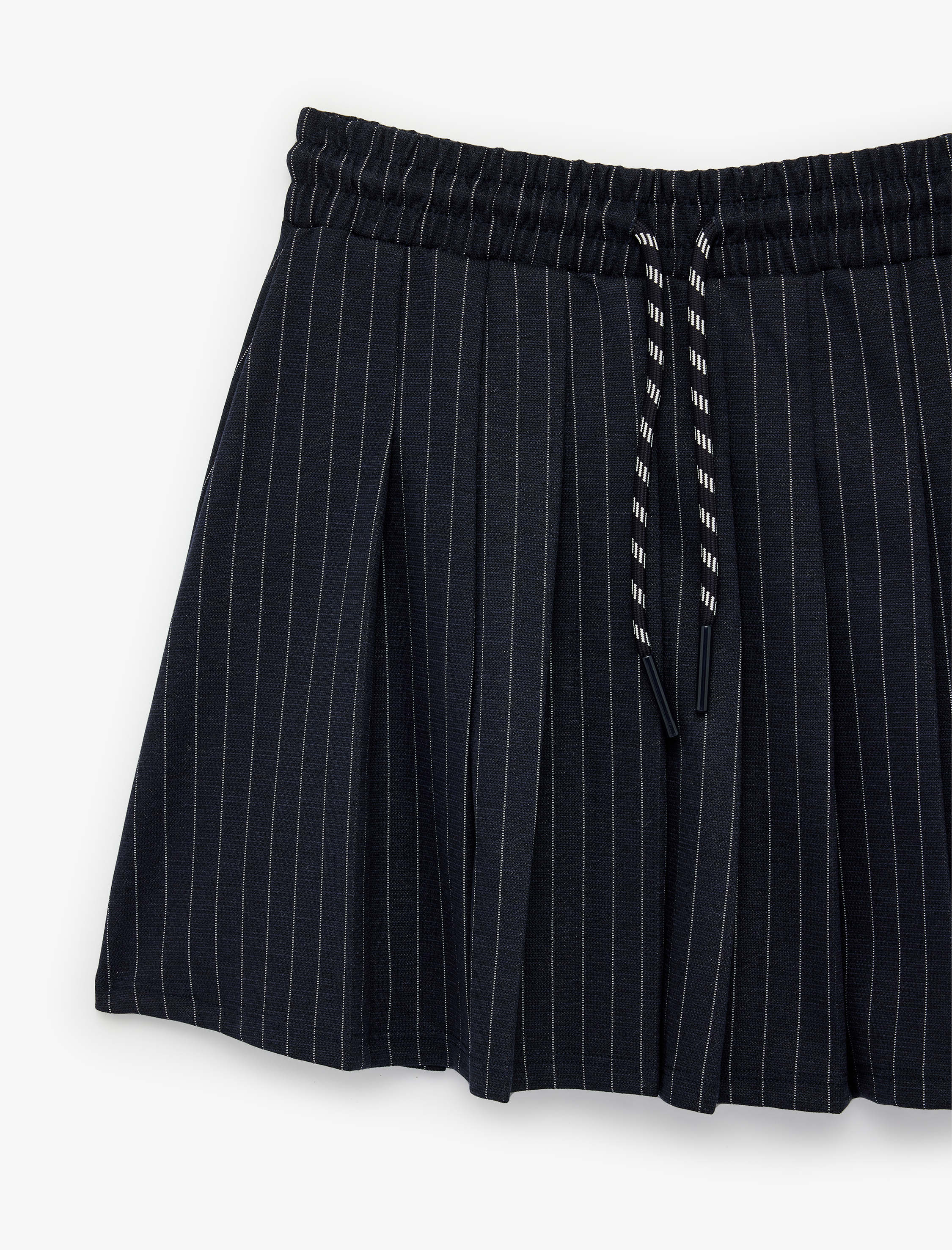   Beli Bağlamalı Çizgili Pileli Mini Etek