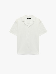 Regular Fit Kısa Kollu Cepli Dokulu Devrik Yaka Gömlek