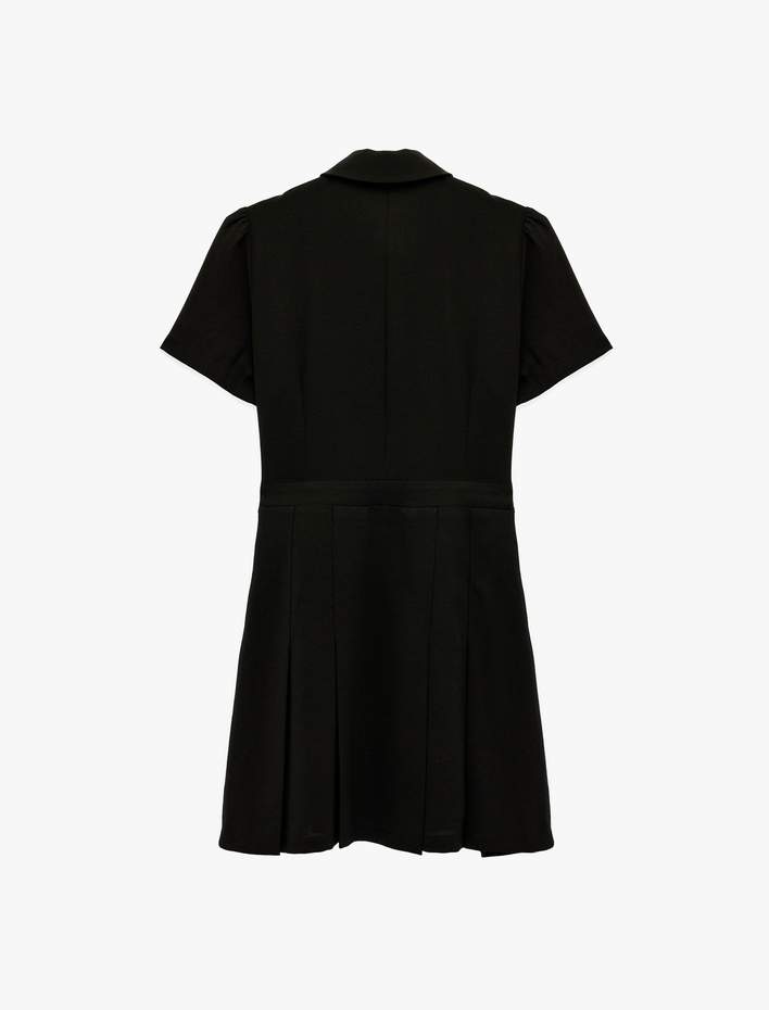  Slim Fit Kısa Kollu Gömlek Yaka Düğmeli Metal Aksesuarlı Mini Elbise