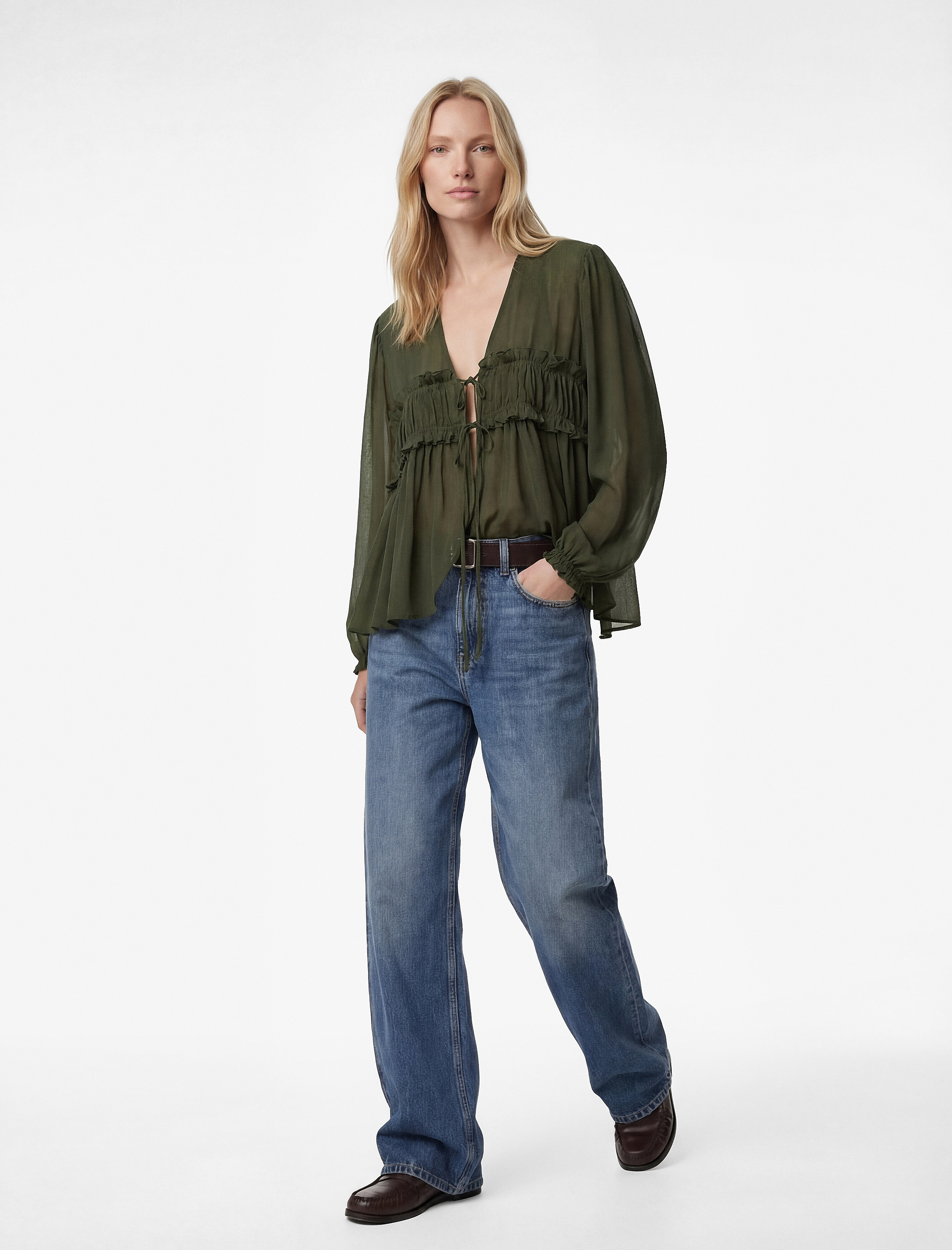   Uzun Kollu Fırfırlı V Yaka Önden Bağlamalı Şifon Bluz