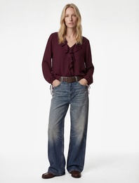 Bol Kalıp Uzun Kollu Fırfırlı V Yaka Şifon Crop Bluz