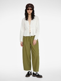 Uzun Kollu V Yaka Fiyonklu Bağlama Detaylı Fisto Bluz