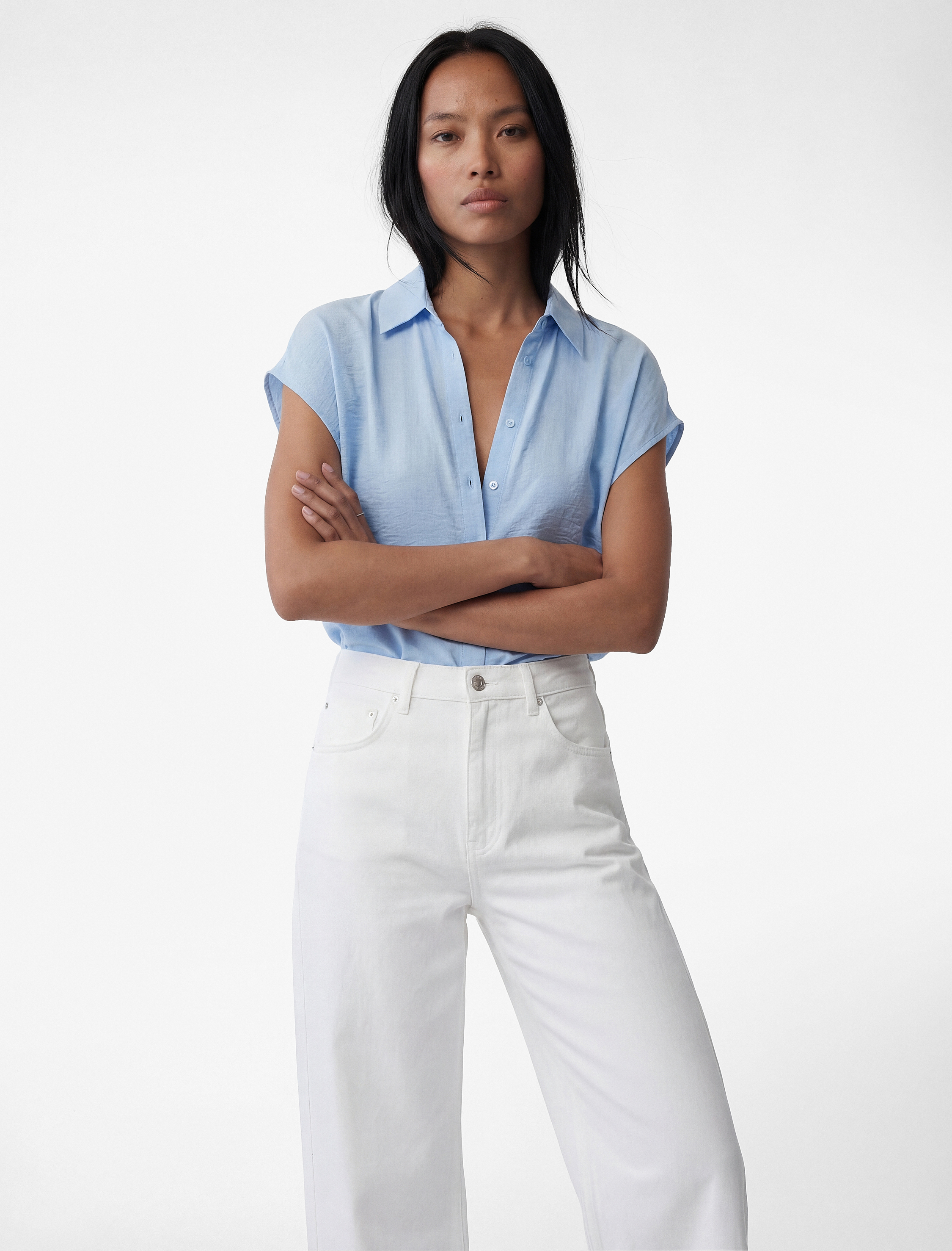   Regular Fit Kap Kol Düğmeli Klasik Yaka Viskon Gömlek