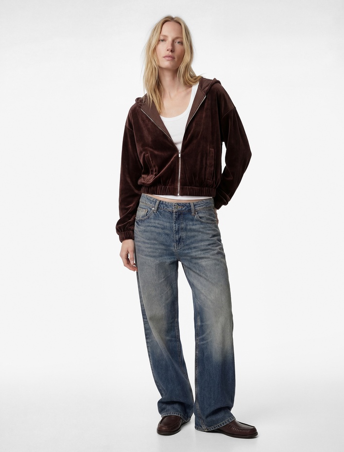  Uzun Kollu Cepli Fermuarlı Kadife Kapüşonlu Ceket