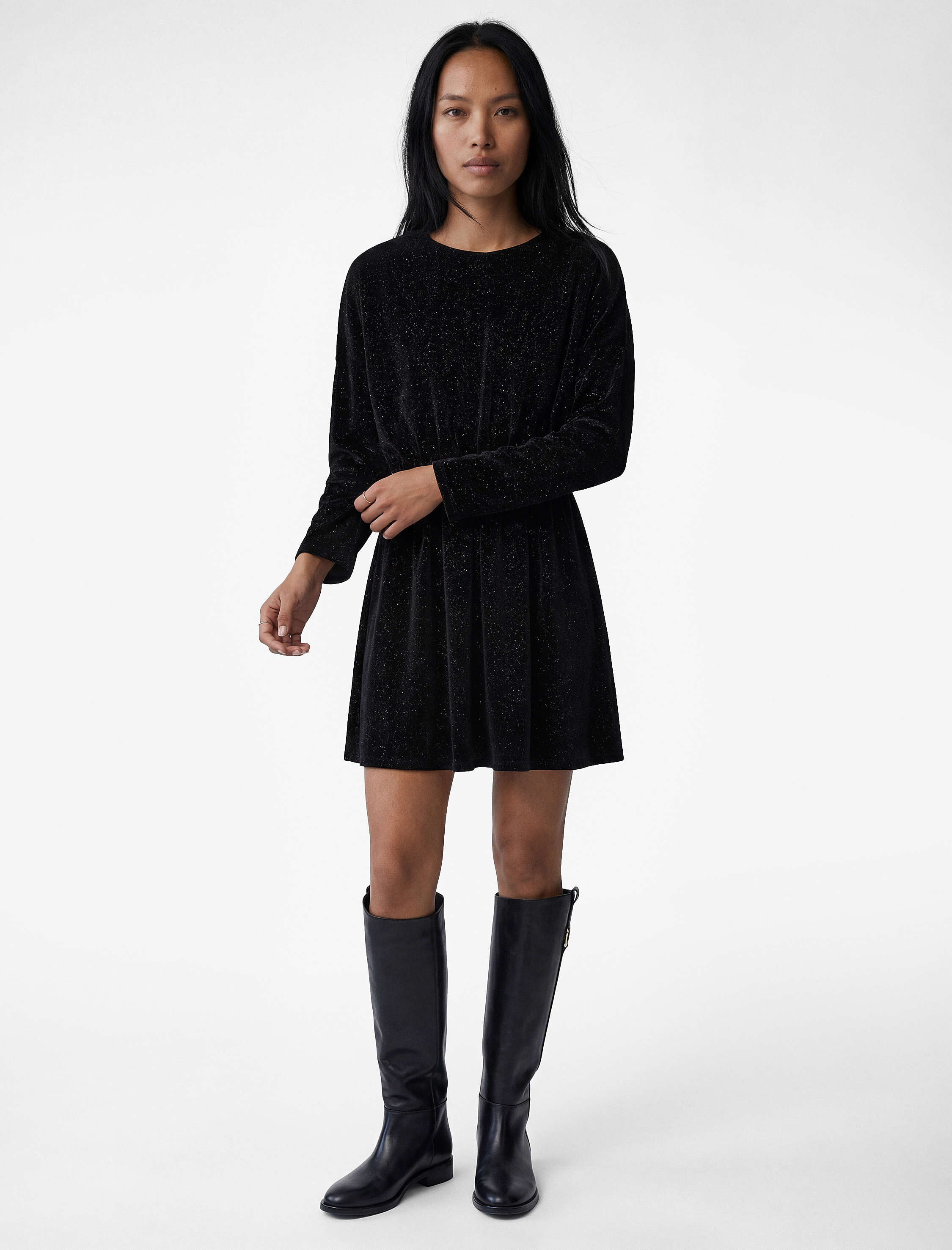   Uzun Kollu Bisiklet Yaka Simli Kadife Diz Üstü Elbise