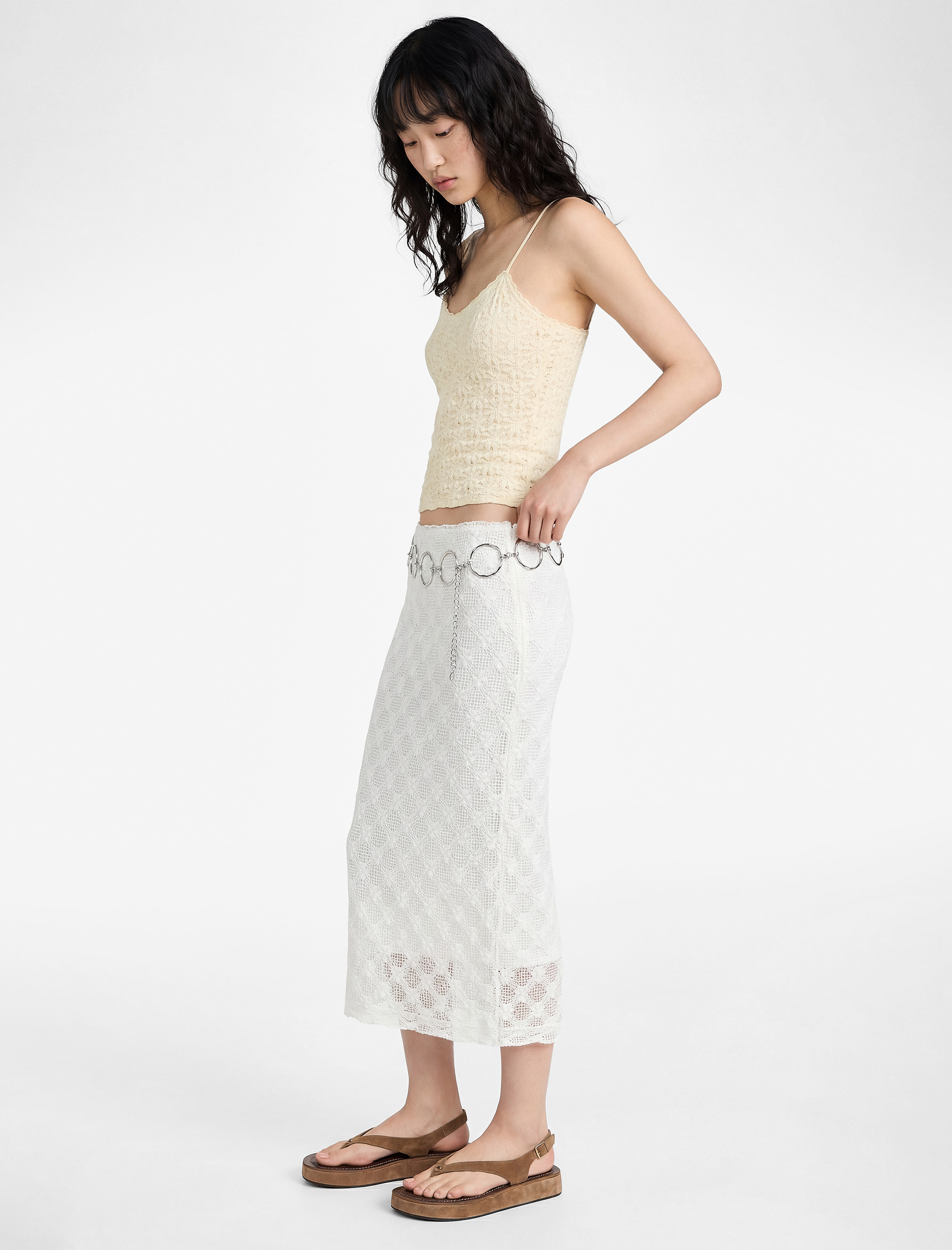   Slim Fit Yüksek Bel Yırtmaçlı Dantel Kalem Etek