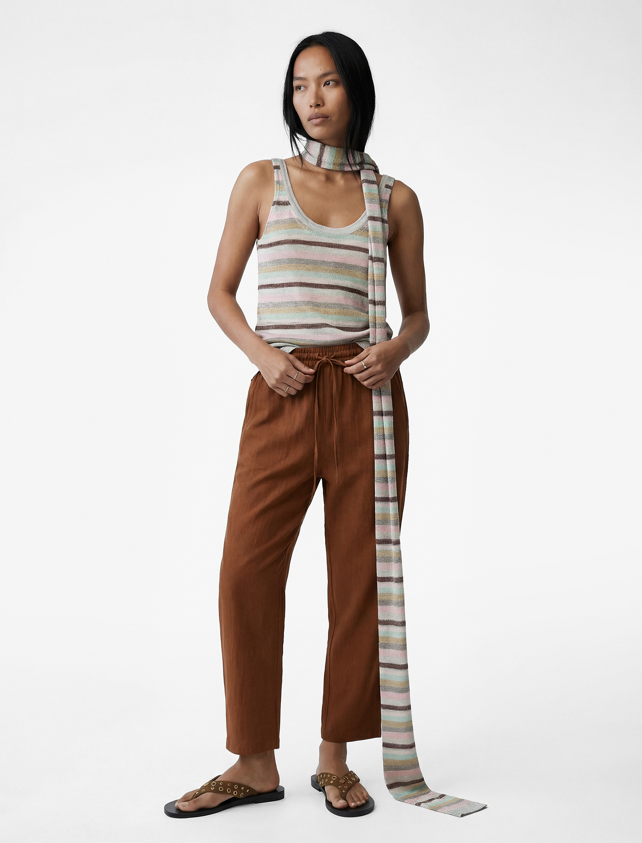   Keten Görünümlü Beli Bağcıklı Cepli Havuç Pantolon