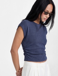 Bürümcük Kumaş Slim Fit Kısa Kollu Bisiklet Yaka Drapeli Dokulu Tişört