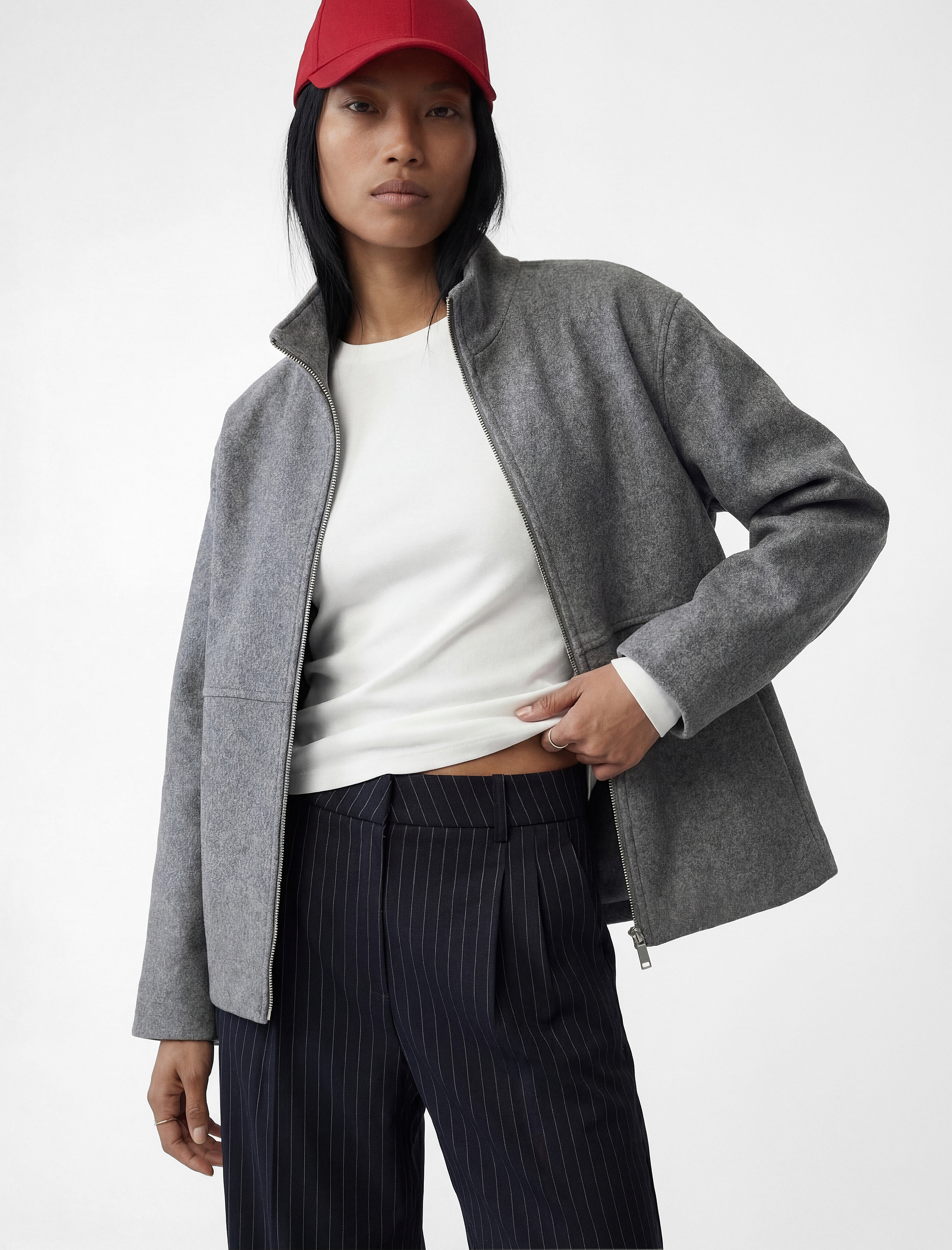   Uzun Kollu Fermuarlı Dik Yaka Kaşe Ceket