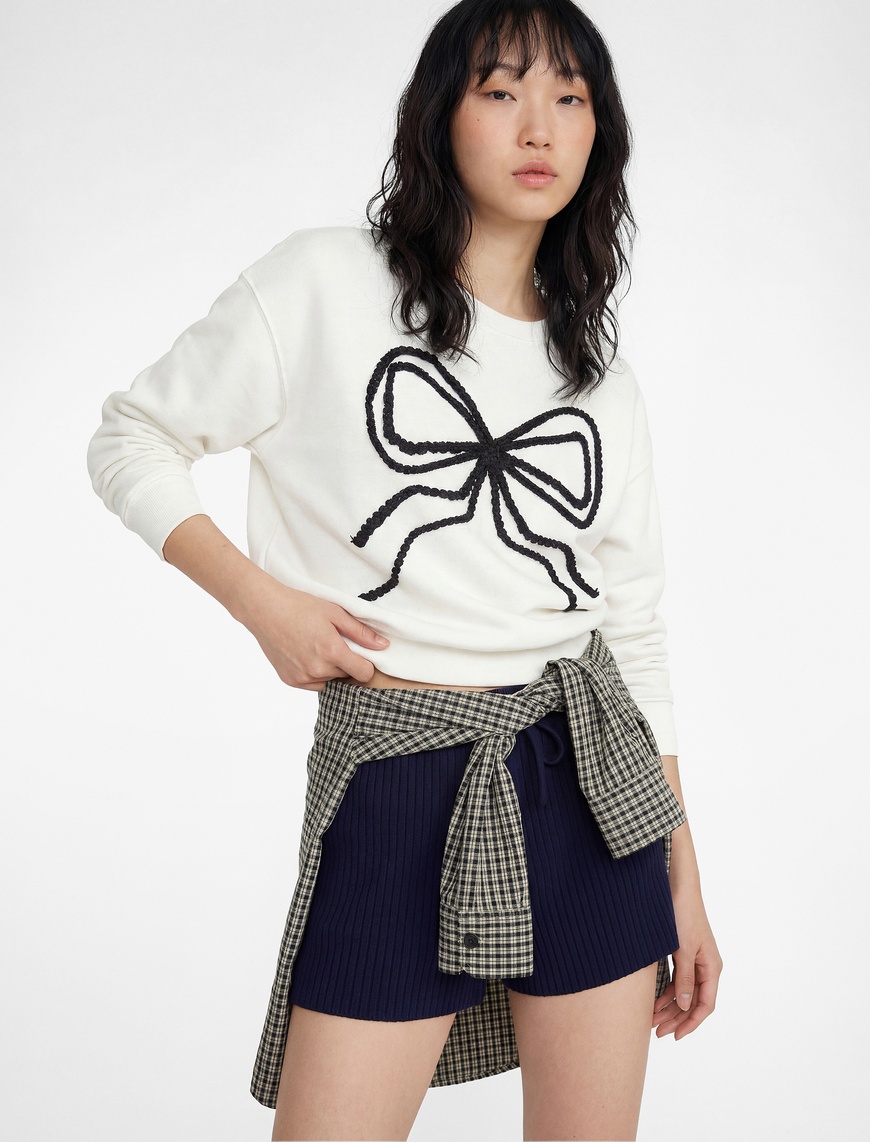 Koton Kadın Uzun Kollu Bisiklet Yaka Fiyonklu Oversize Sweatshirt