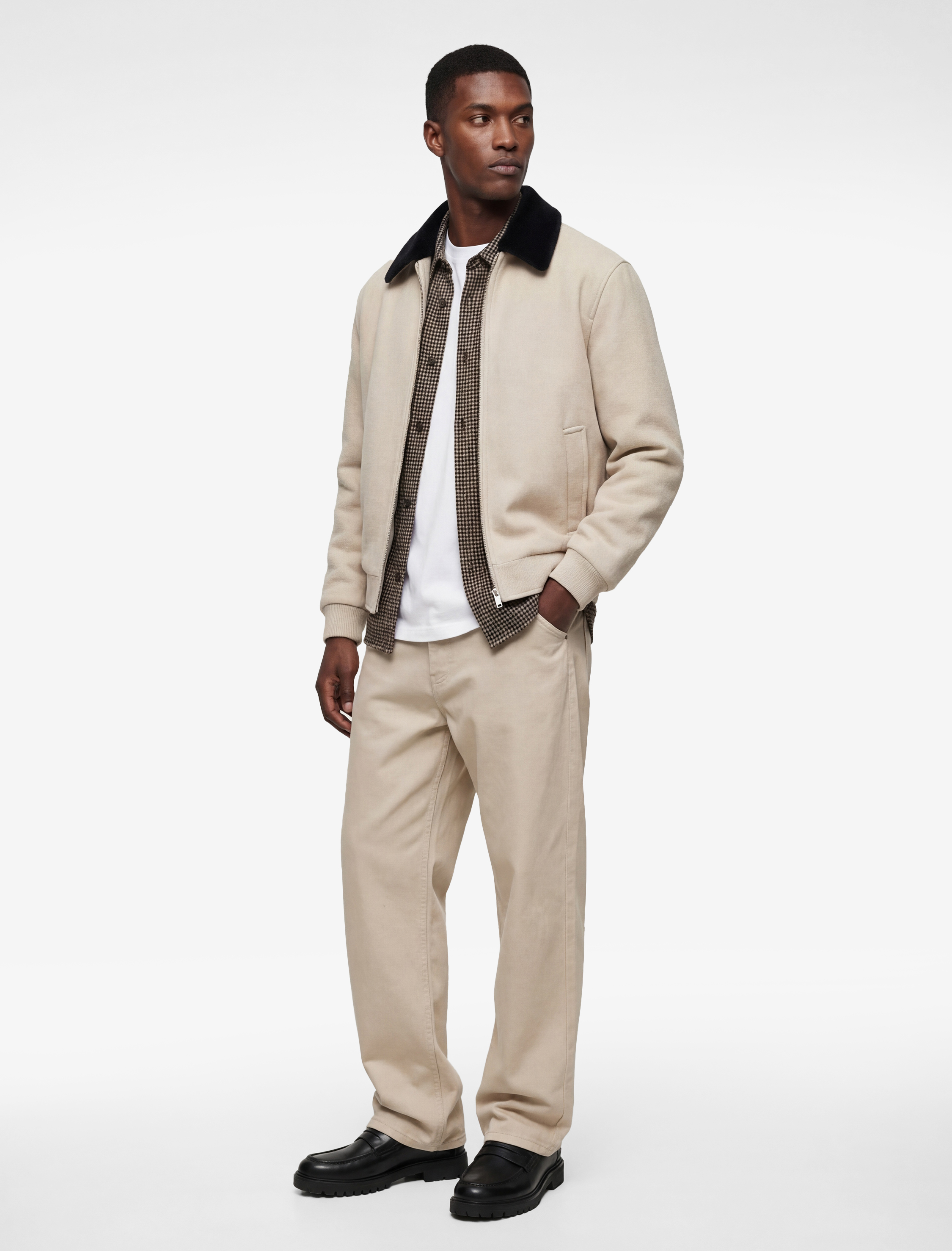   Regular Fit Uzun Kollu Cepli Kontrast Yaka Fermuarlı Kaşe Ceket