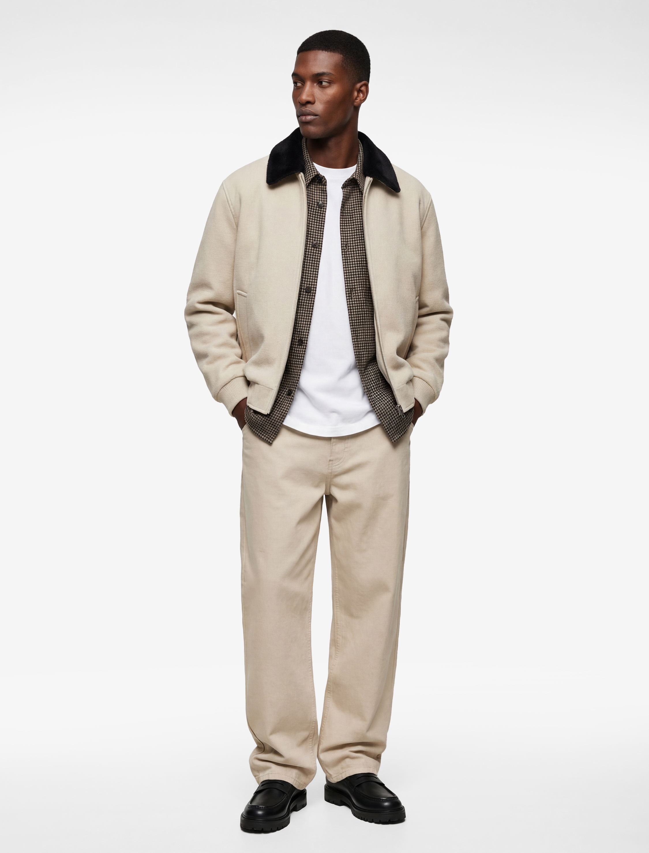   Regular Fit Uzun Kollu Cepli Kontrast Yaka Fermuarlı Kaşe Ceket