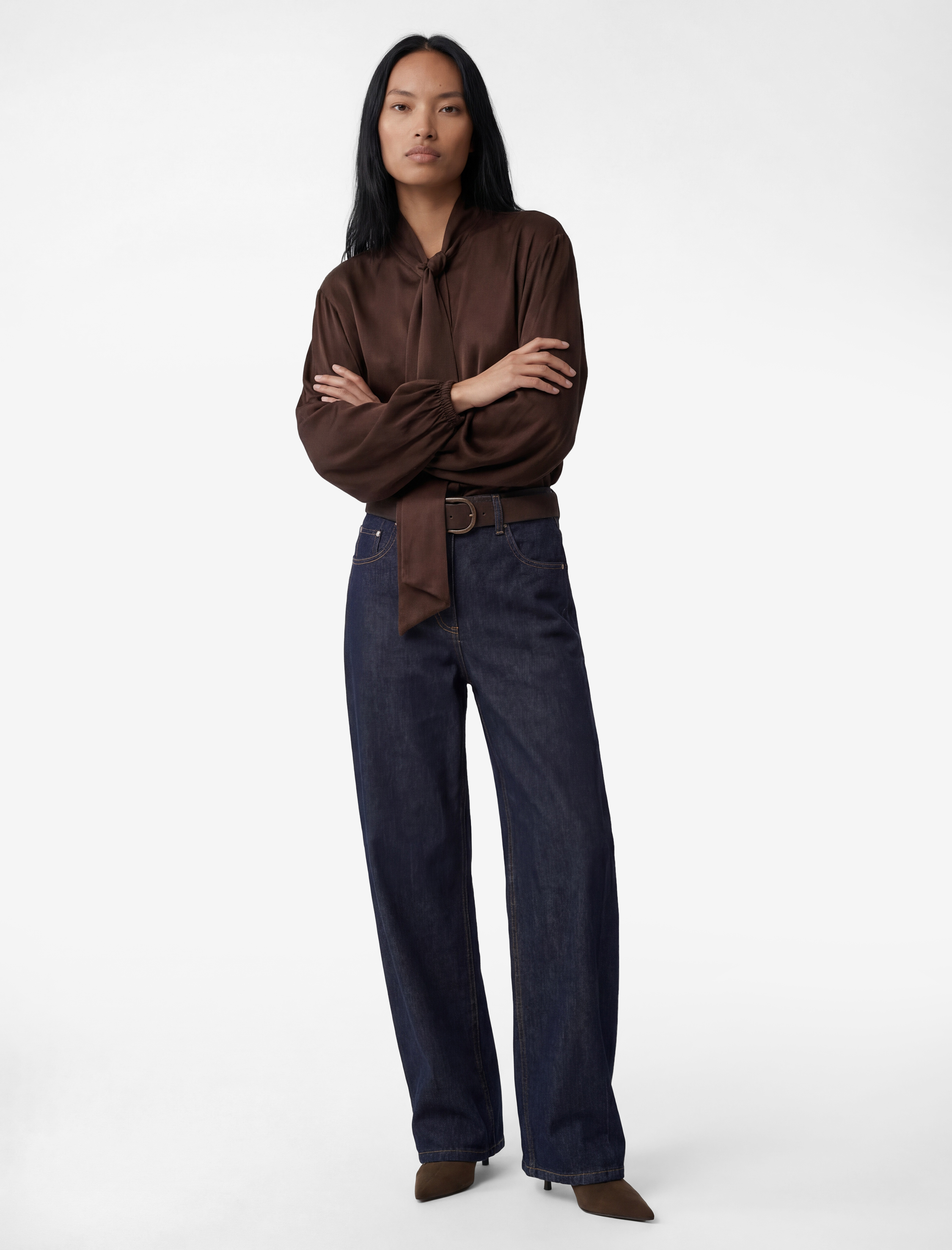   Regular Fit Uzun Balon Kollu Şal Yaka Saten Bluz