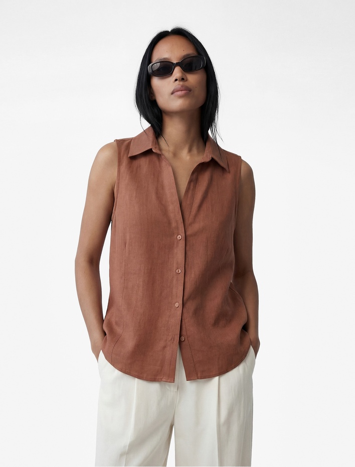  Keten Görünümlü Düğmeli Kolsuz Gömlek