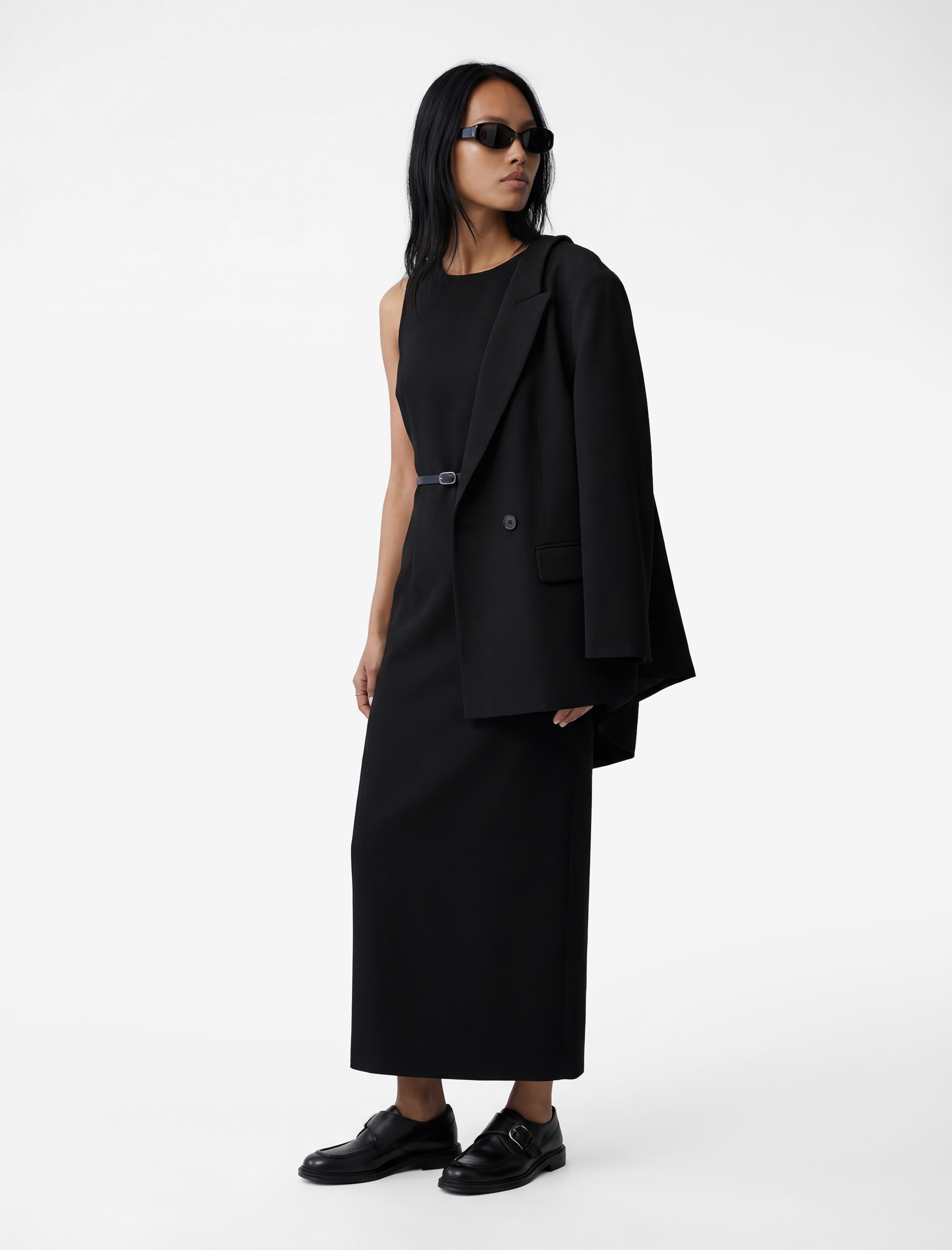   Kemer Detaylı A Kesim Slim Fit Kolsuz Bisiklet Yaka Midi Elbise