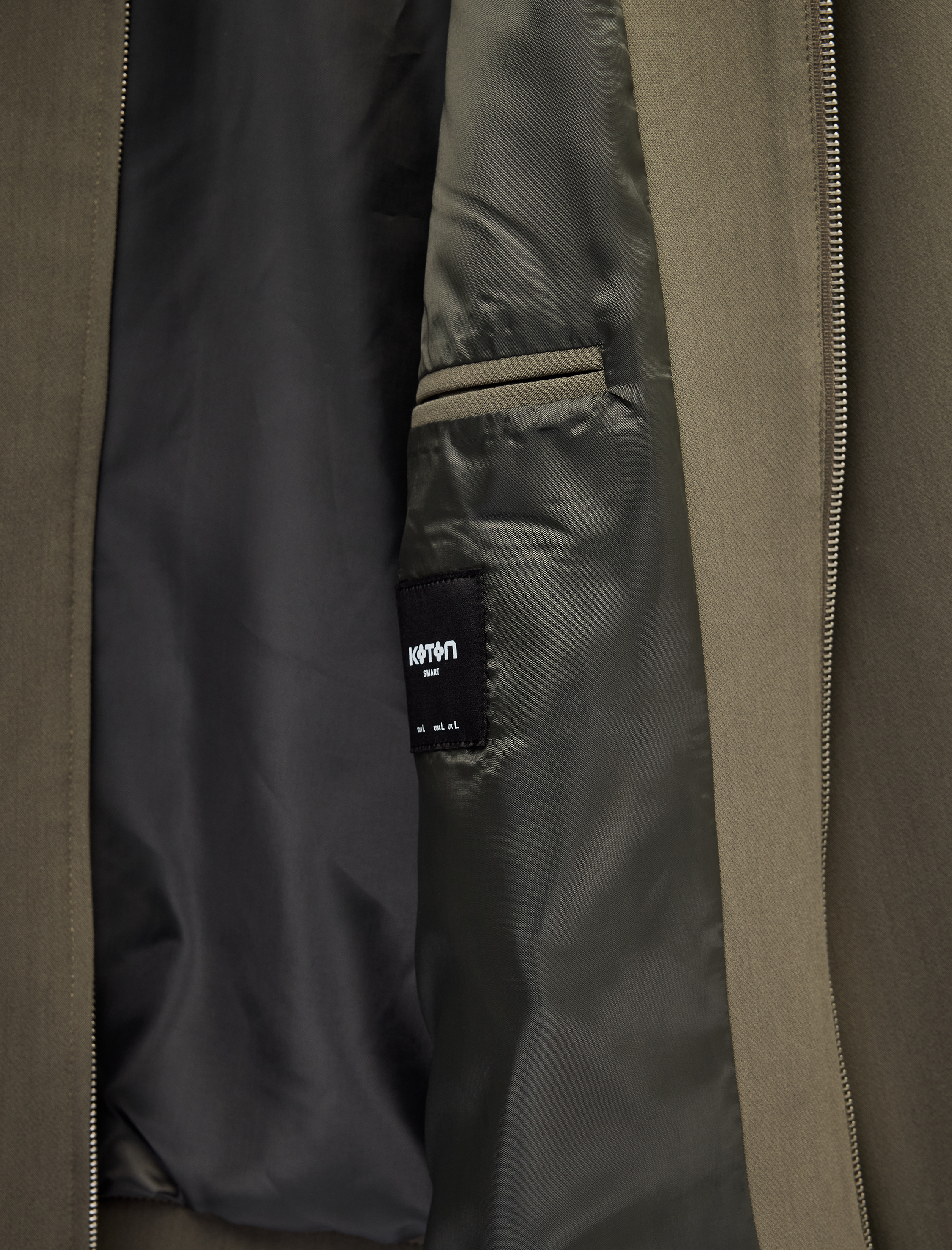   Viskon Karışımlı Cepli Uzun Kollu Gömlek Yaka Fermuarlı Kaşe Ceket