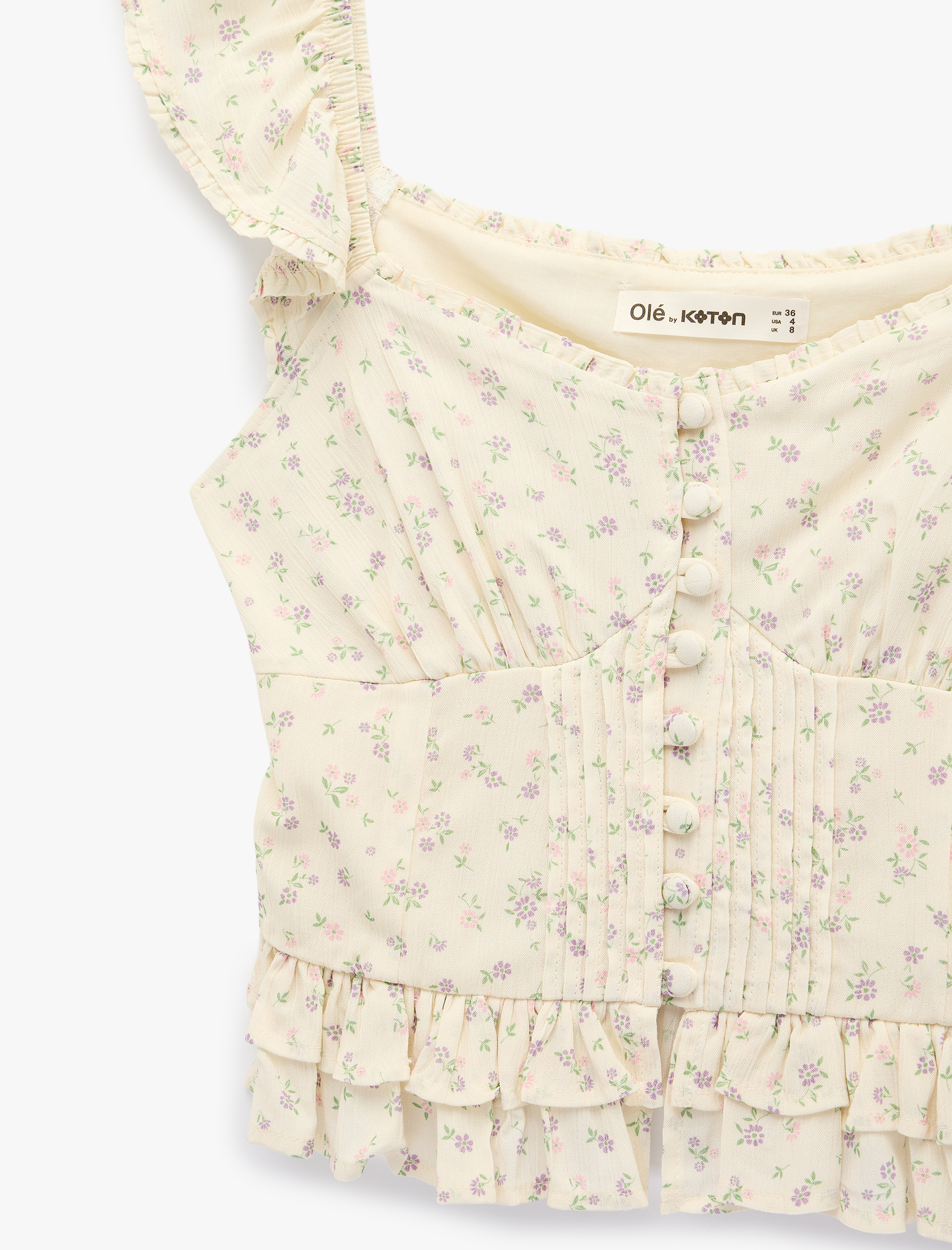   Slim Fit Kolsuz Düğmeli Fırfırlı Kalp Yaka Viskon Çiçekli Bluz