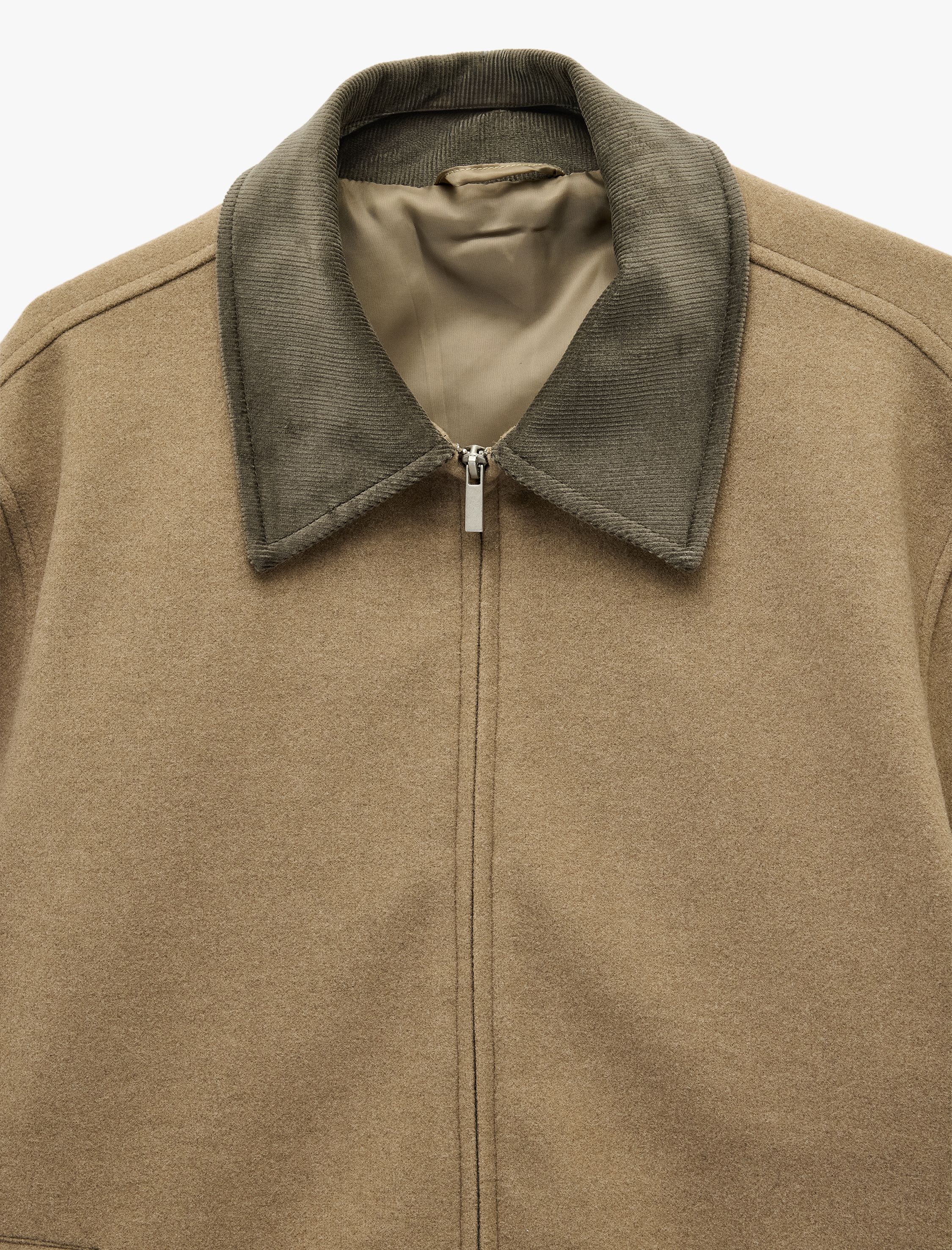   Regular Fit Uzun Kollu Cepli Fitilli Yaka Detaylı Fermuarlı Kaşe Ceket