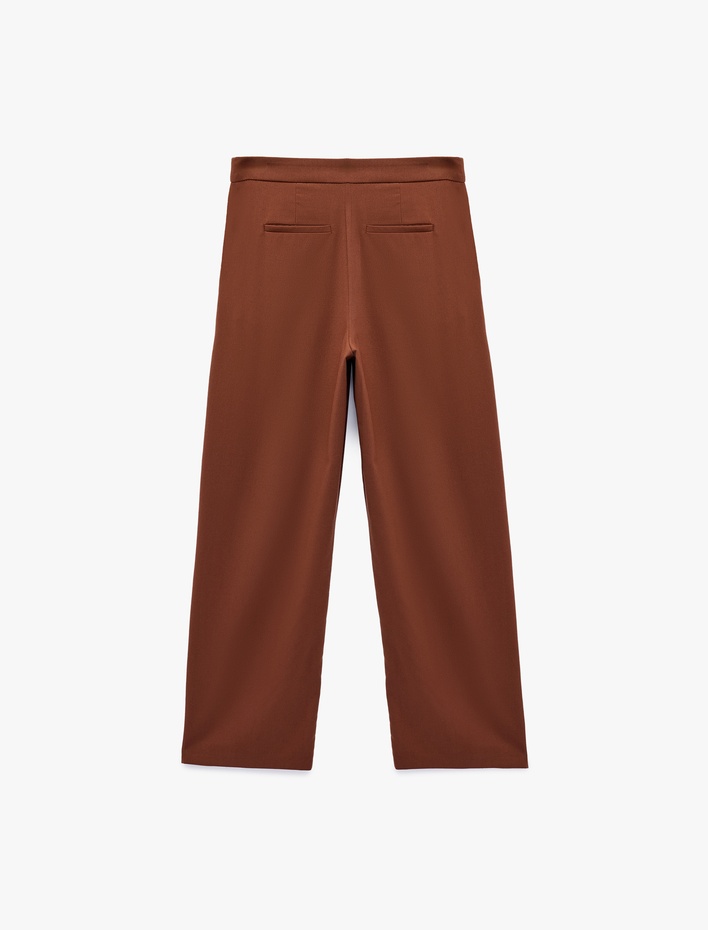  Pile Detaylı Cepli Düz Bol Paça Kumaş Pantolon