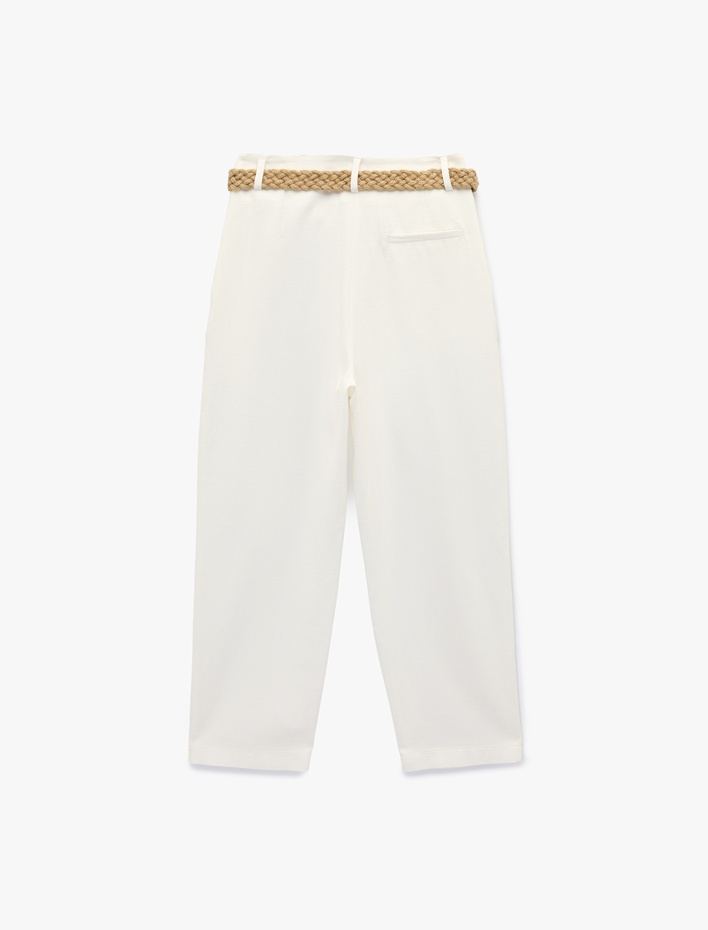  Kemerli Düz Paça Cepli Rahat Kalıp Havuç Pantolon