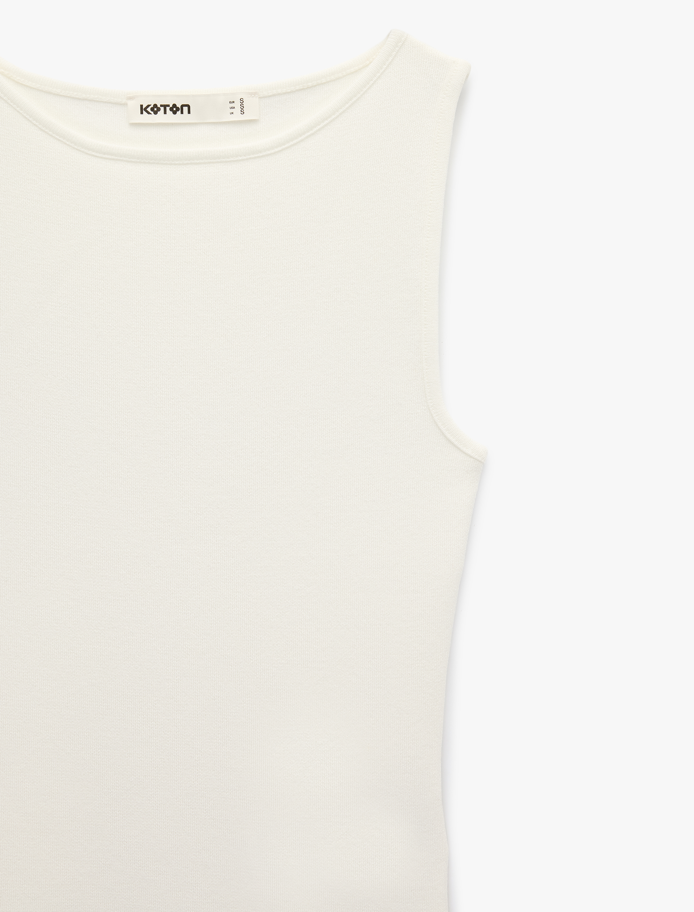   Bisiklet Yaka Triko Kolsuz Bluz