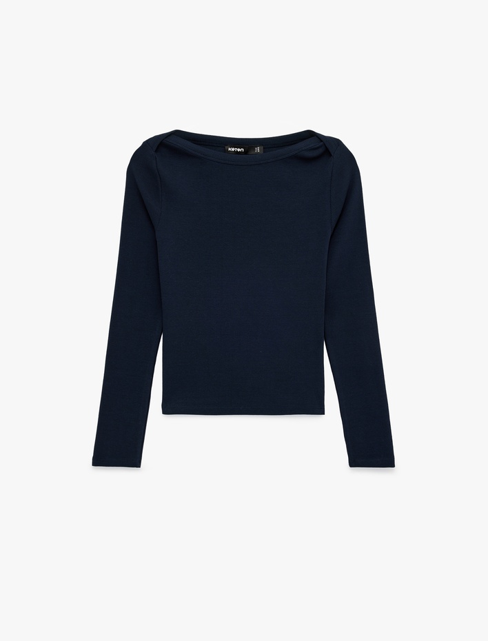  Slim Fit Pamuklu Uzun Kollu Kayık Yaka Tişört